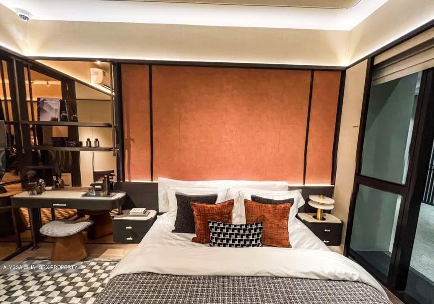 Pasir Panjang Road (D5), Condominium #579722811